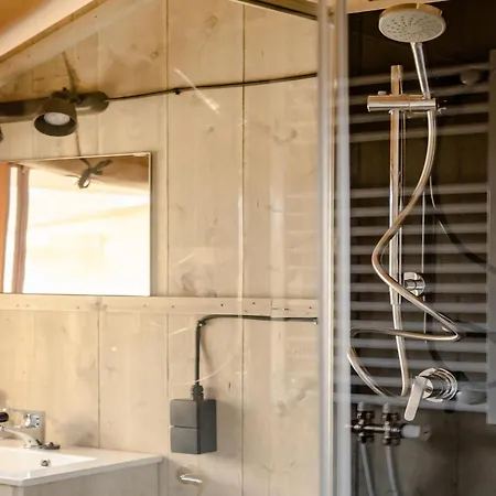 Glamping Holiday home *